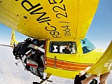 Avion 19