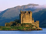 Eilean Donan Castle, Near Dornie, Scotland.jpg