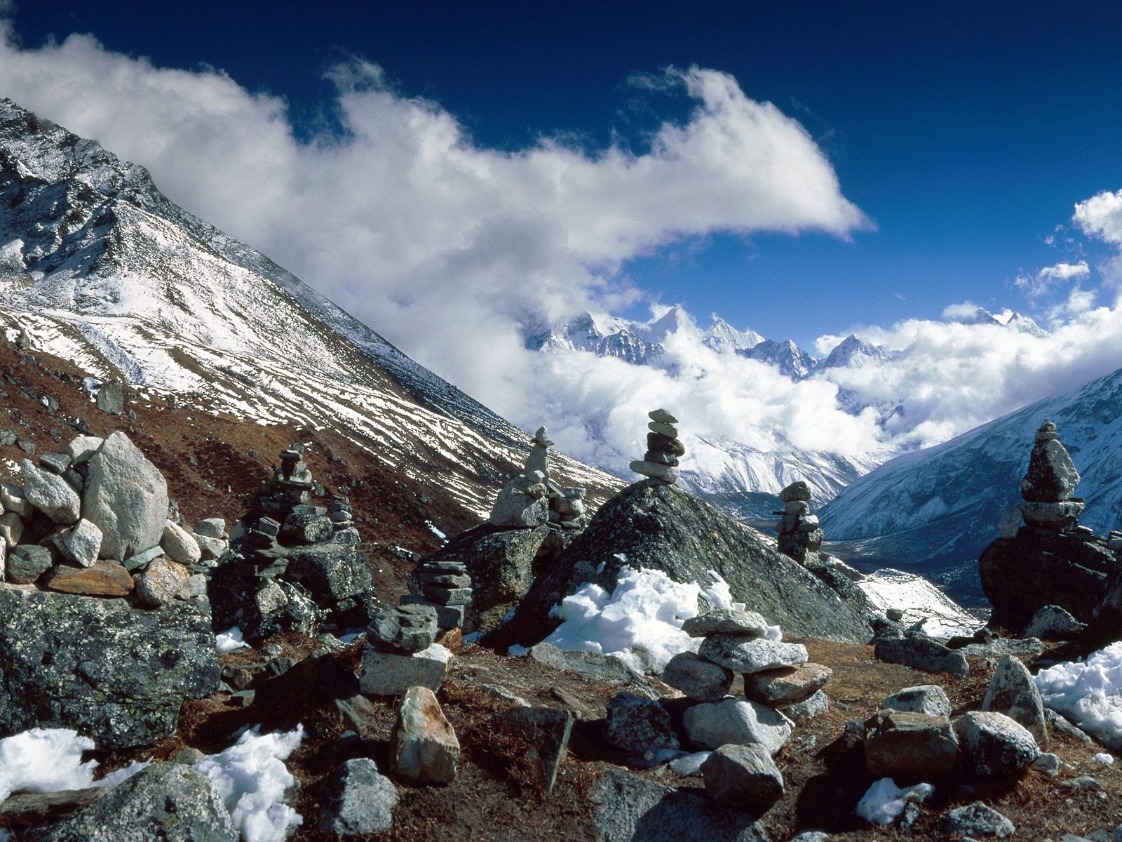 Khumbu Valley, Himalaya Mountains, Nepal.jpg