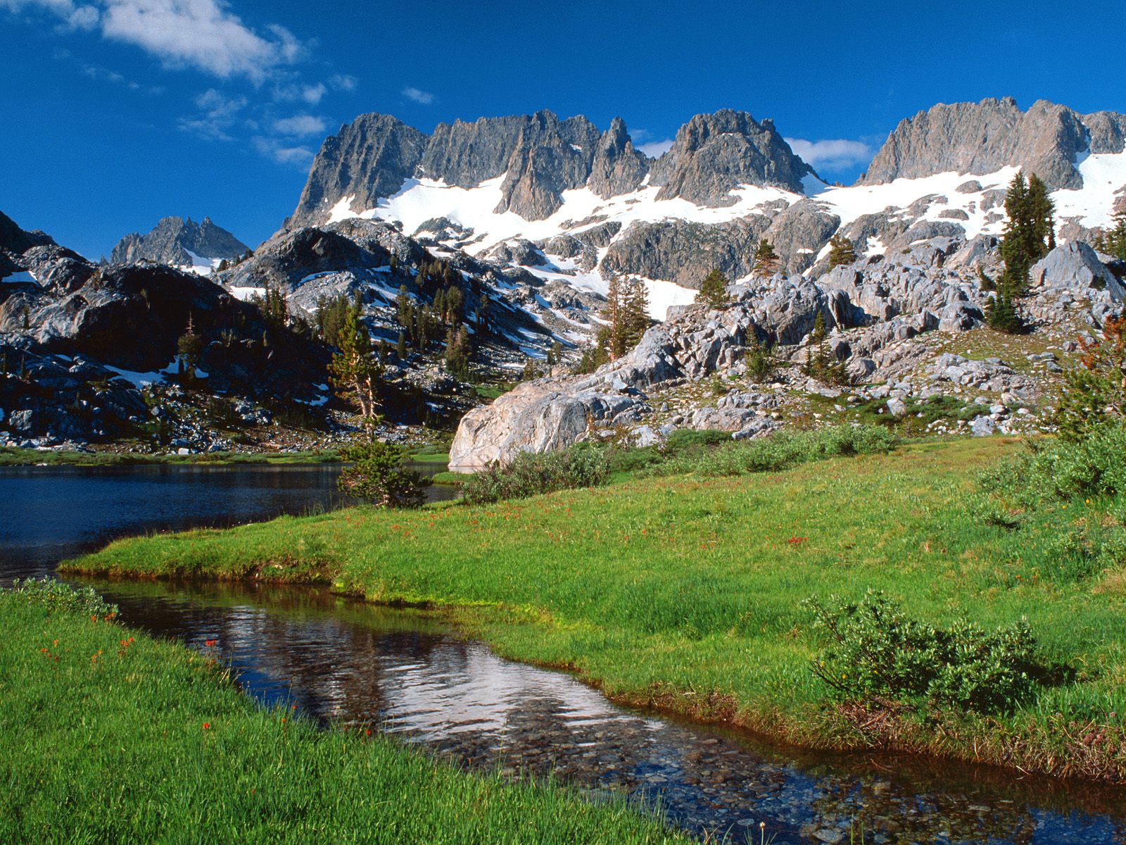 The Minarets and Lake Ediza, Ansel Adams Wilderness, California.jpg